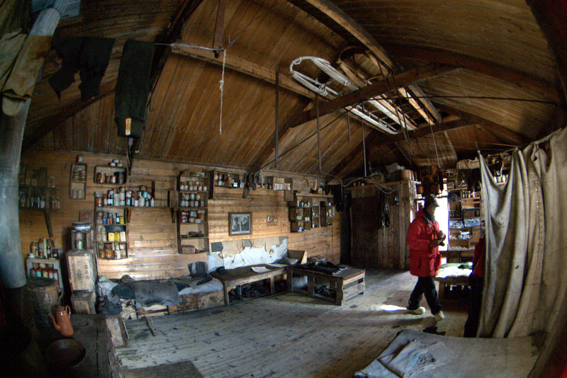 Nimrod Hut interior